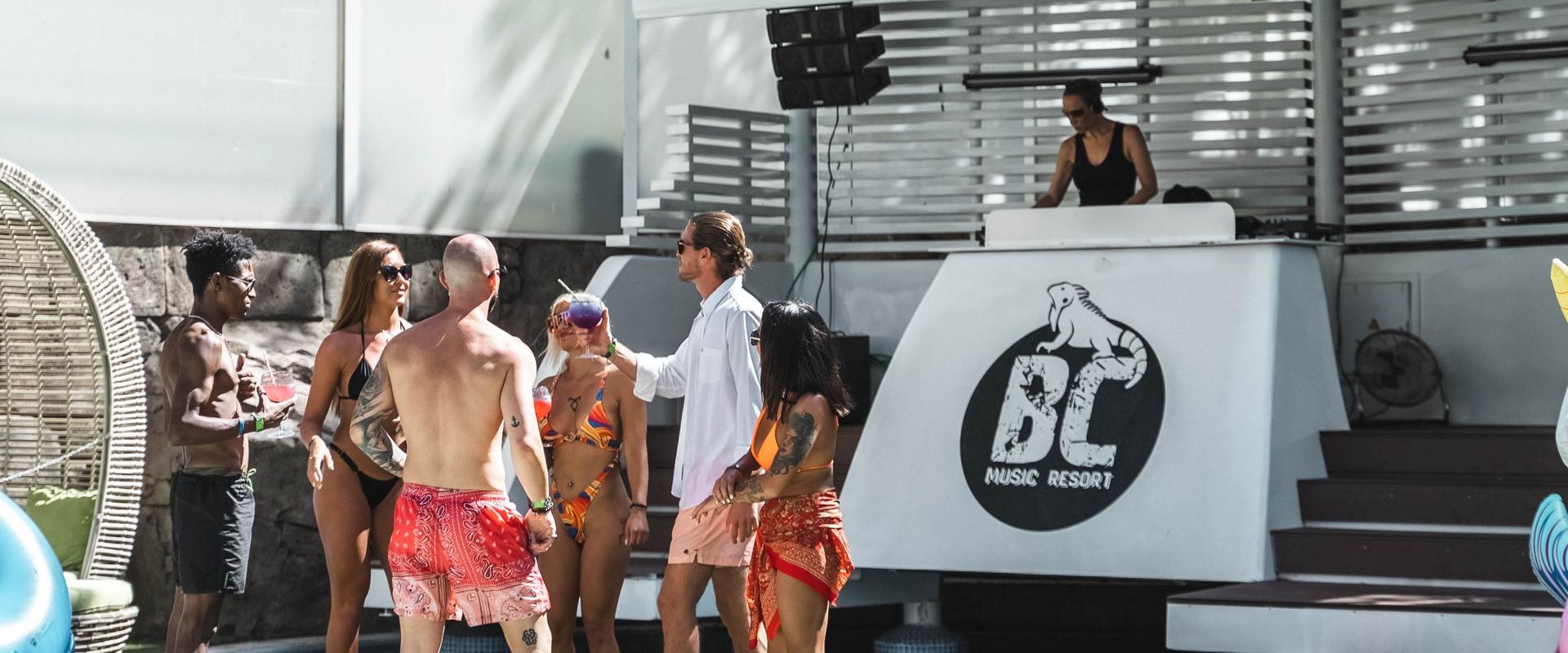 BC is ready! And you? BC Music Resort™ (Recommended for Adults) Apartments Benidorm BC is ready! And you? BC Music Resort™ (Recommended for Adults) Apartments Benidorm